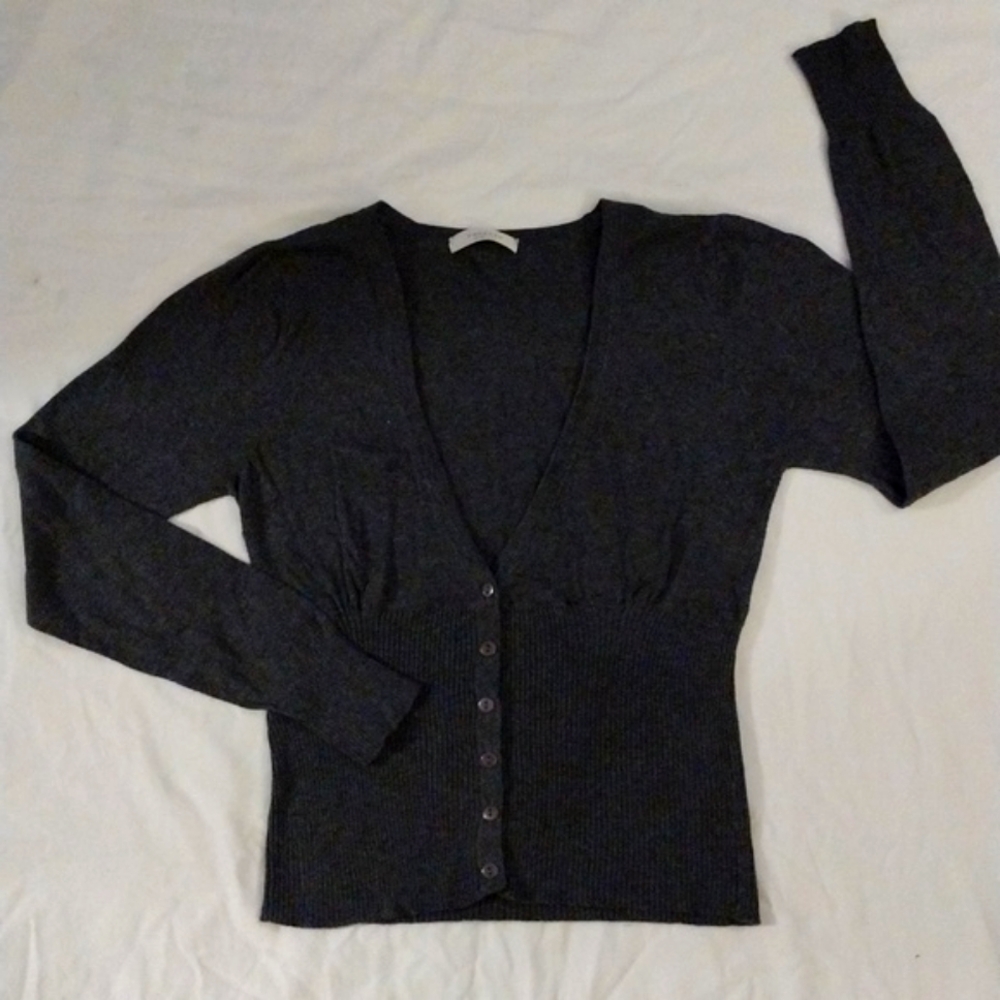 Rosette,Dark gray cartigan